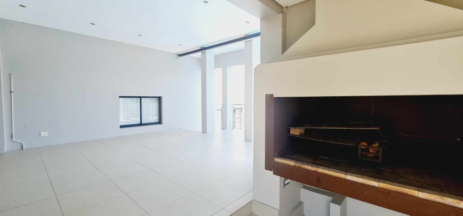 5 Bedroom Property for Sale in Baronetcy Estate Western Cape